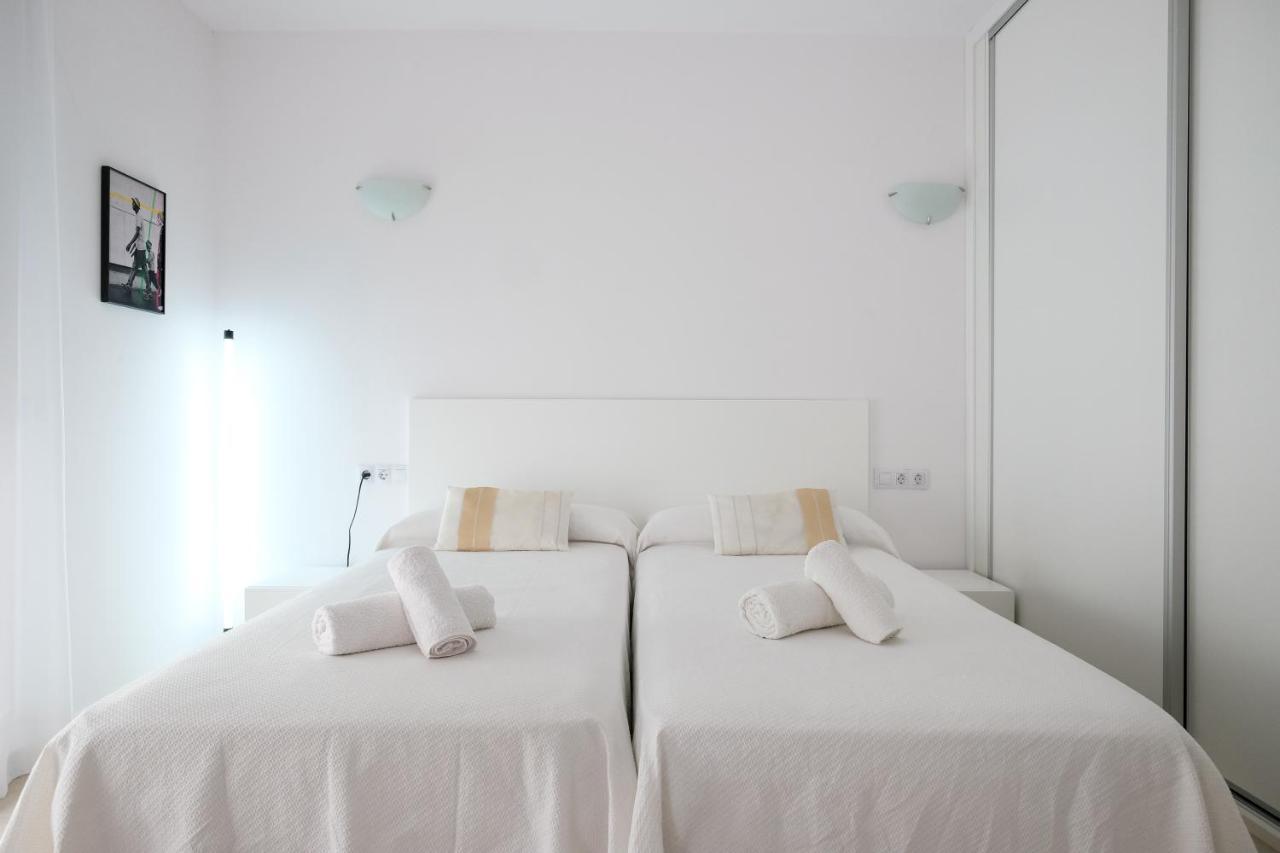 Sal Mar Suites 산타 에우랄리아 데 리오 외부 사진