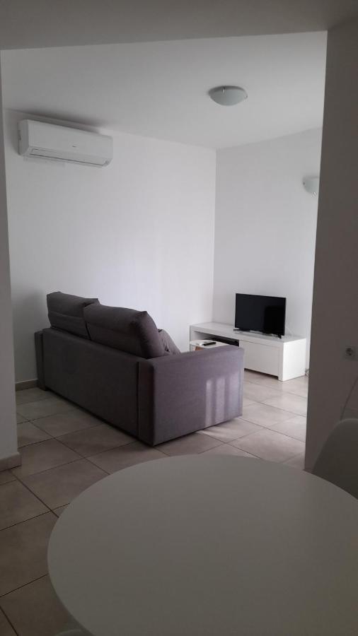 Sal Mar Suites 산타 에우랄리아 데 리오 외부 사진